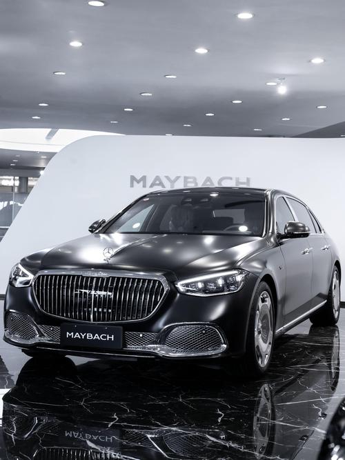 东莞78岚图汽车的售后服务让用户无忧出行，迈巴赫未来的豪华车趋势